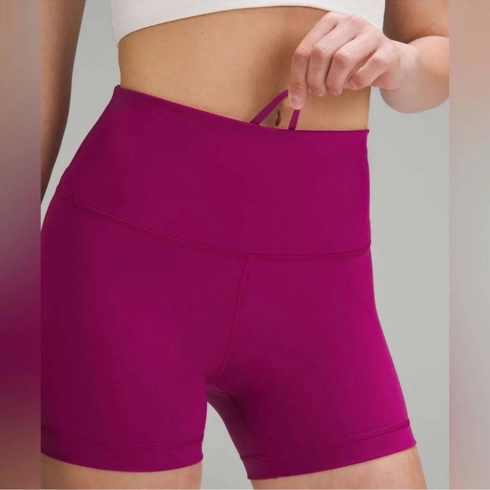 Lululemon Wunder Train High-Rise Short‎ 4
